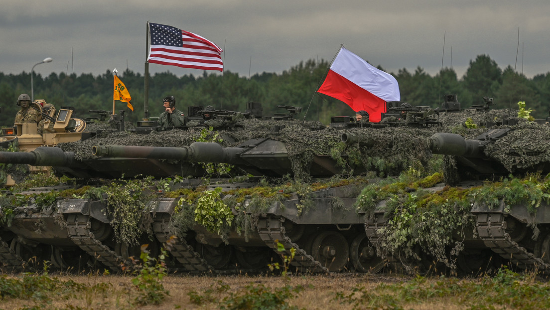 Polen beantragt Genehmigung Deutschlands für die Lieferung von Leopard-Panzern an Kiew