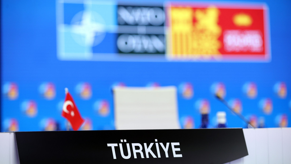 Türkischer Politiker: Ankara könnte noch dieses Jahr aus der NATO austreten