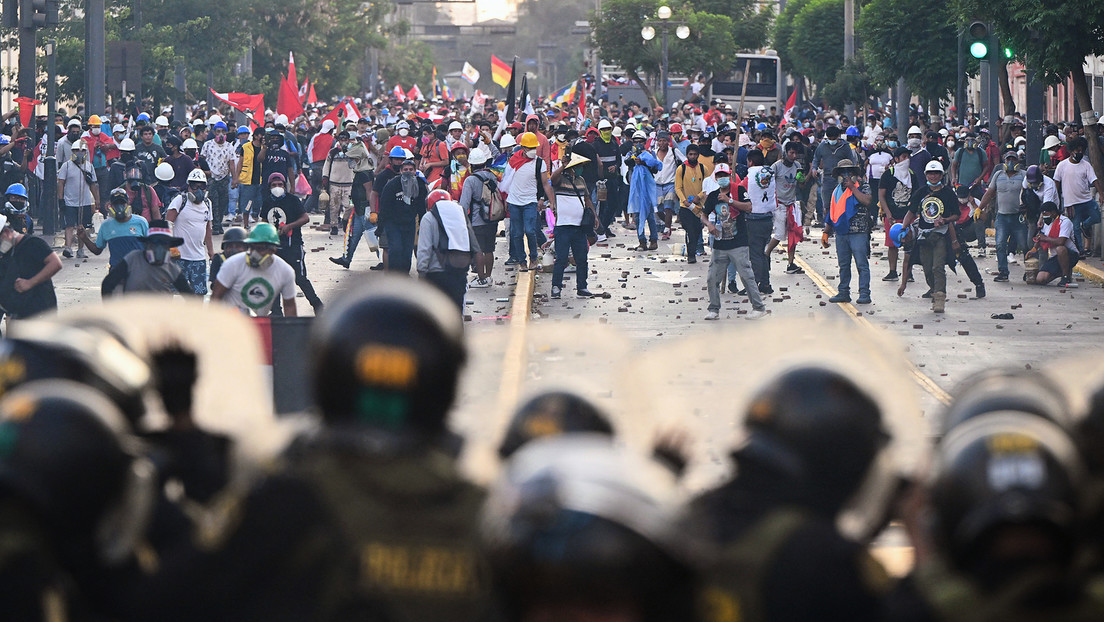 Lage in Peru außer Kontrolle: Schon 60 tote Demonstranten – Putsch-Präsidentin will verhandeln