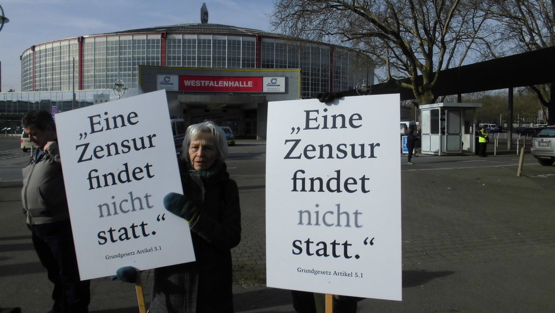 Vor Gericht und auf der Straße: Widerstand gegen Auftrittsverbot von Daniele Ganser