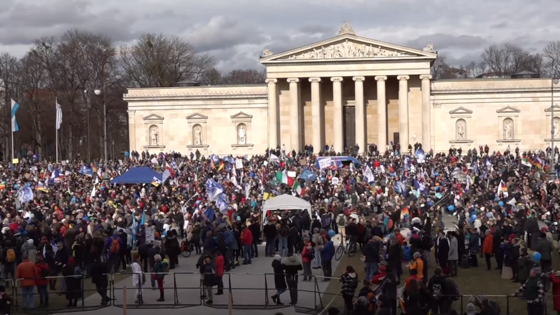 LIVE aus München: Kundgebung " Macht Frieden! – Nein zur Münchener Kriegskonferenz"