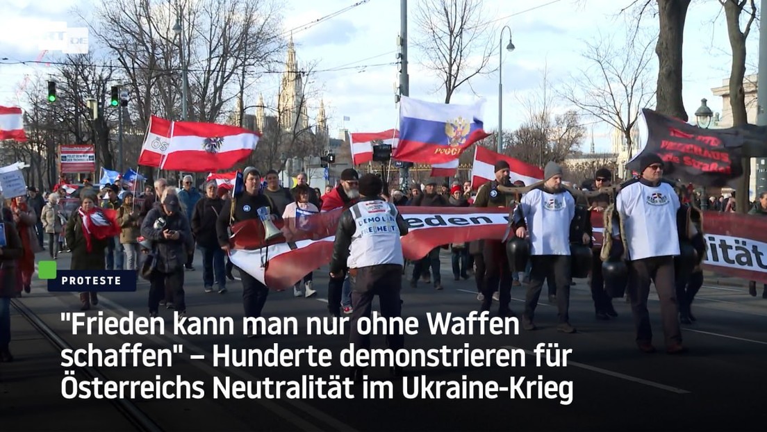 Hunderte demonstrieren für Österreichs Neutralität im Ukraine-Krieg