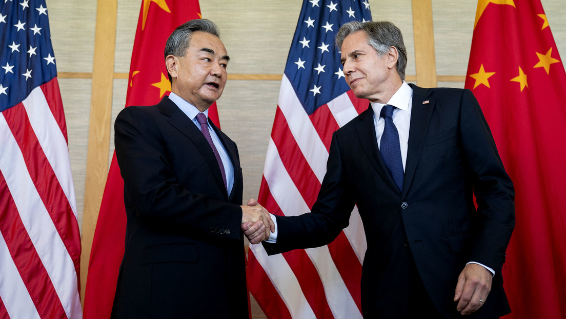 "Rote Linie" für Washington: China erwägt laut USA Waffenlieferungen an Moskau – Peking dementiert