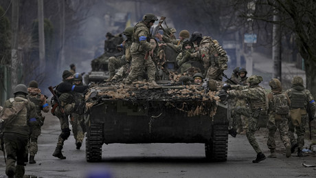 Liveticker Ukraine-Krieg: Ukrainische Soldaten zerstören Ausrüstung, um nicht an die Front zu müssen