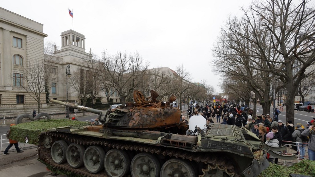 Russische Panzer in Berlin und Brüssel: Ein Gedicht anno 1943 weiß, wie solche Aktionen enden