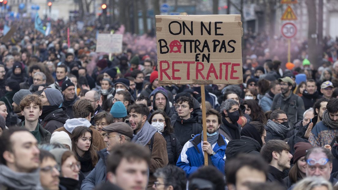 Generalstreik in Frankreich ‒ Macrons Schweigen könnte zu explosiver Situation führen