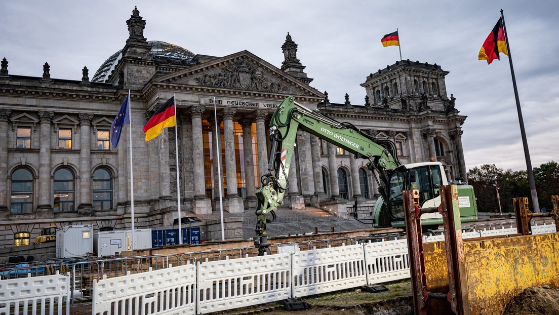 Nix mit Transparenz: Der Reichstag ist die bestgeschützte Baugrube der Welt