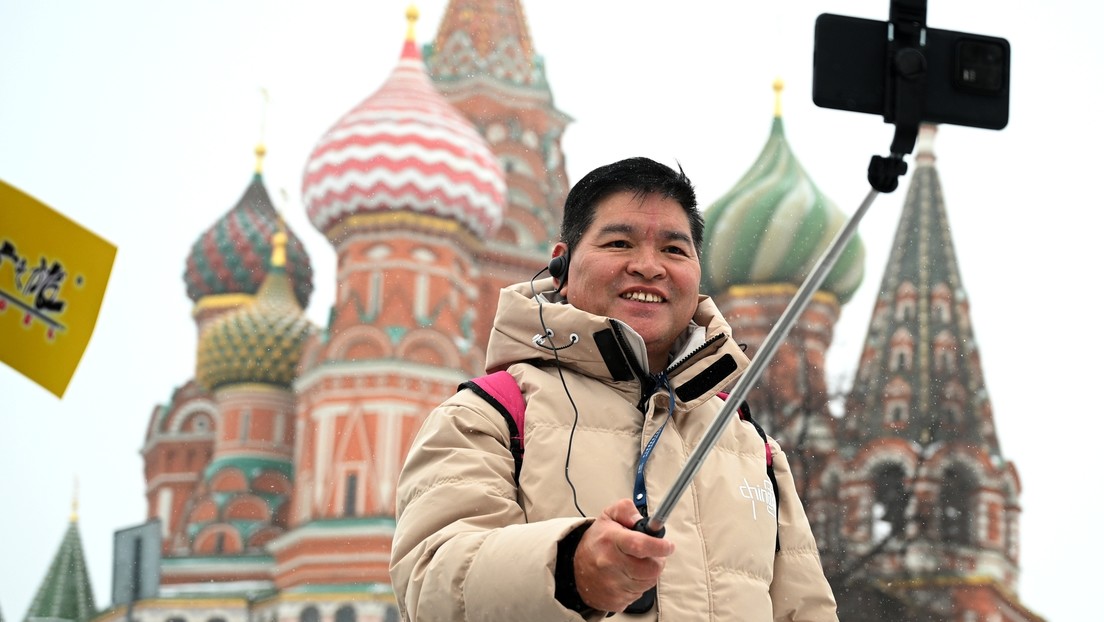 Russland: Einführung von E-Visa und Zahlungskarten für ausländische Touristen noch 2023