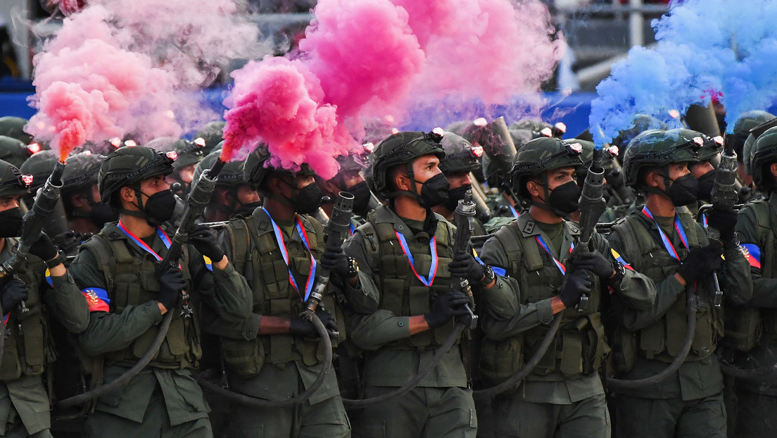 Venezuela decriminalizes homosexuality in the armed forces