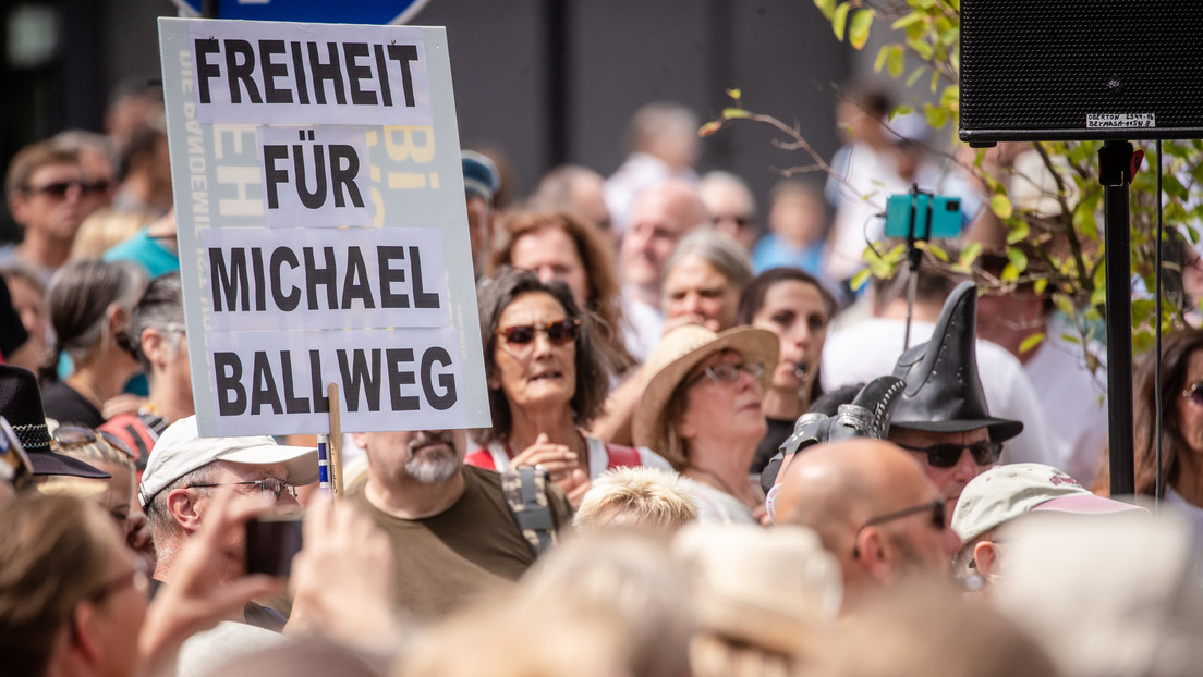 Nach neun Monaten U-Haft: Anklage gegen "Querdenken"-Gründer Michael Ballweg erhoben