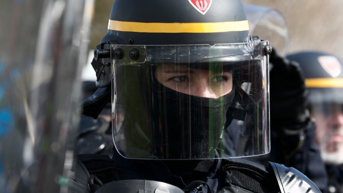 Französischer Innenminister kündigt massive Polizei-Mobilisierung an