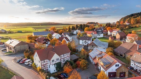 "Klimaschutz" oder Massenenteignung – neue EU-Richtlinie zur Gebäudeeffizienz