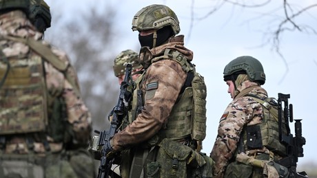 Liveticker Ukraine-Krieg: Russisches Militär unterbricht ukrainische Offensive bei Orechow