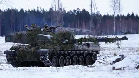 Liveticker Ukraine-Krieg – Medien: Britische Challenger-Panzer in der Ukraine angekommen