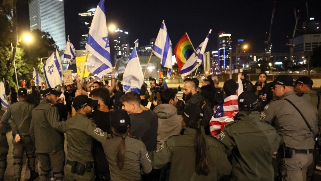 Trotz Einlenken Netanjahus: Proteste in Israel gehen weiter