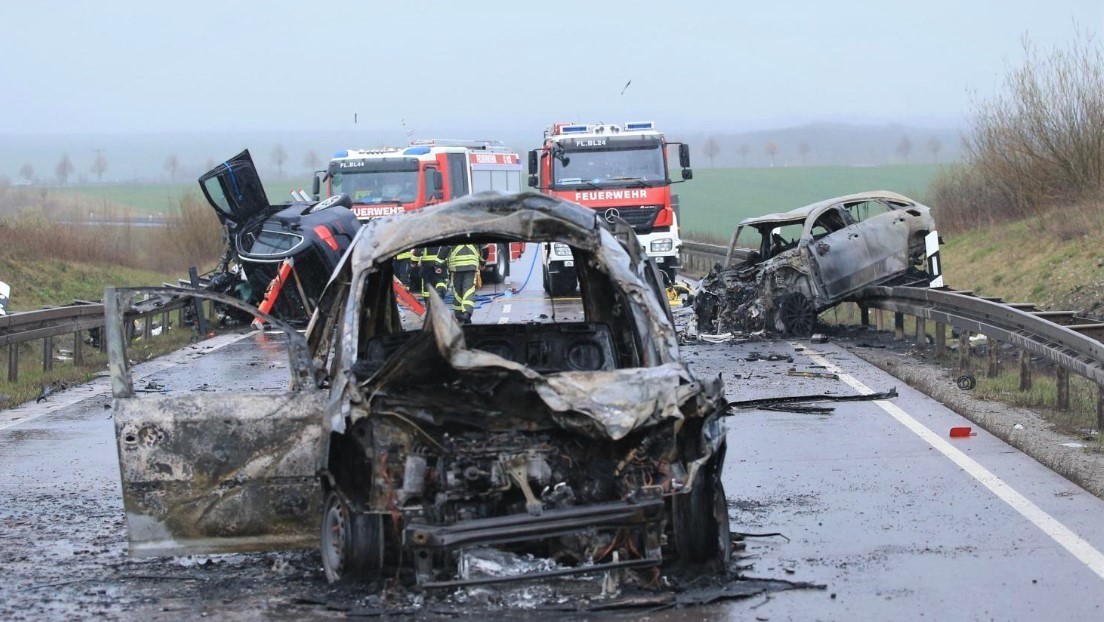 Thüringen: Sieben Tote bei Autounfall, dabei fünf Opfer gerade mal 19 Jahre alt
