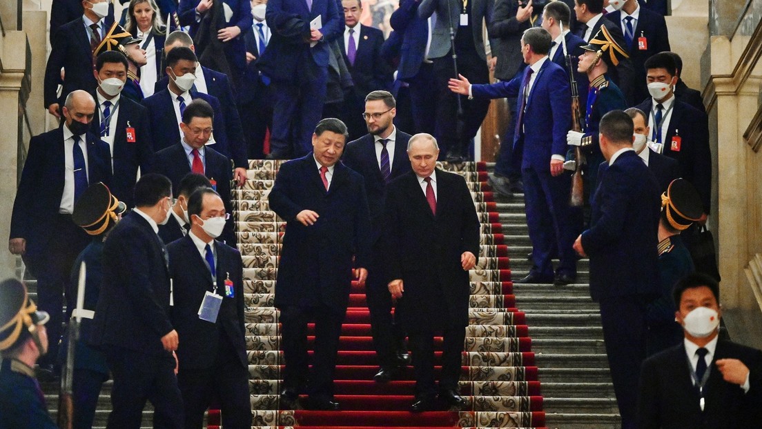 Chinas Diplomat in der EU: "Grenzenlose Freundschaft" mit Moskau bloß ein rhetorischer Trick