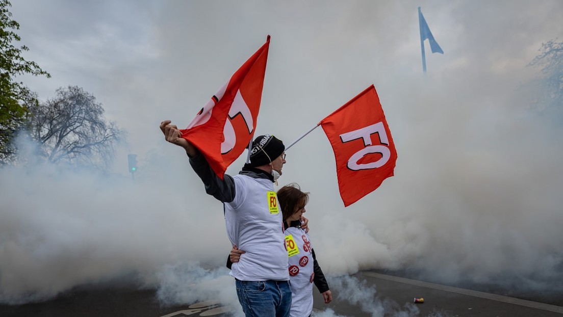 LIVE aus Paris: Gewerkschaften setzen Proteste gegen Rentenreform fort