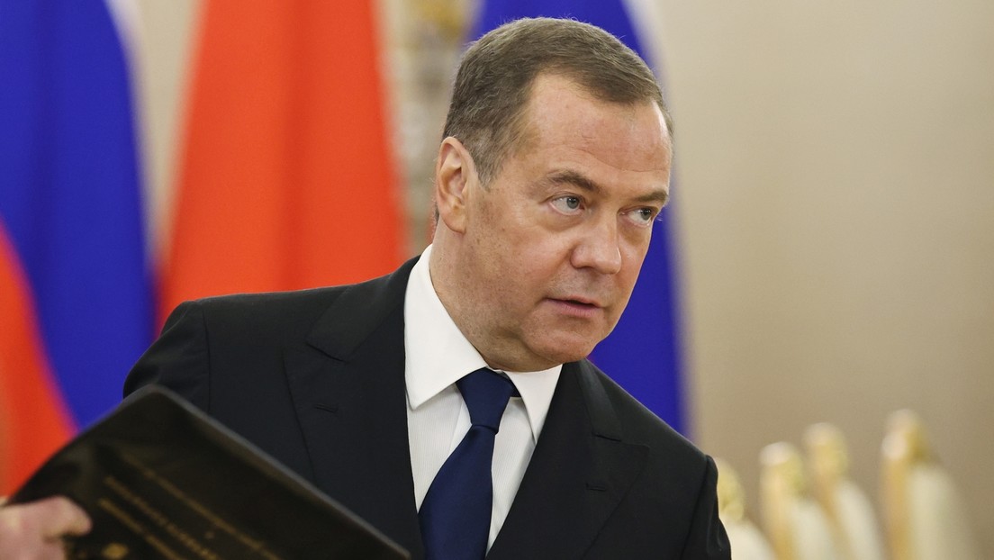 Ehemaliger russischer Präsident glaubt, die Ukraine wird "verschwinden"