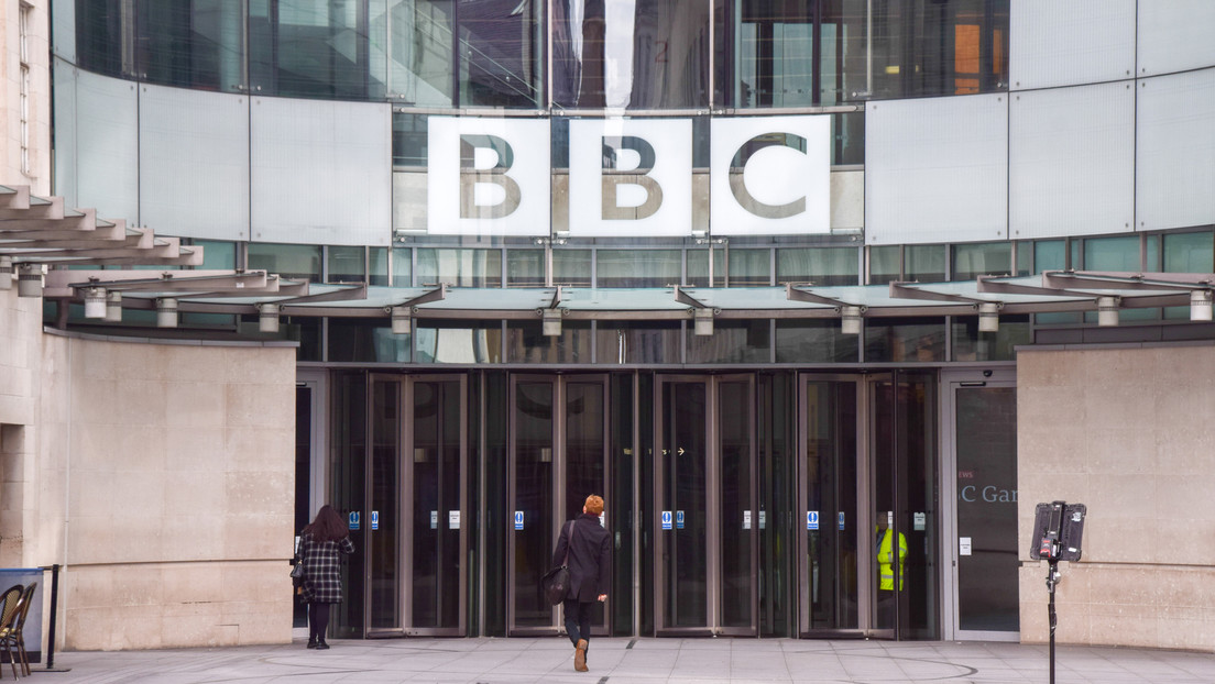 BBC will gegen Twitter-Bezeichnung "staatlich finanziert" vorgehen