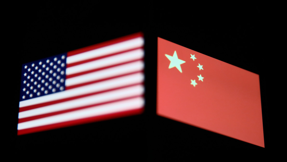 Politico: USA planen beispiellose Beschränkungen für Investitionen in China