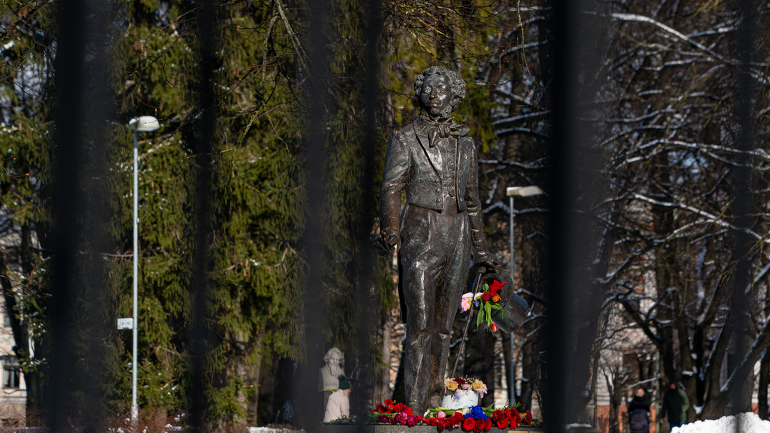 Riga wird Denkmal für russischen Dichter Alexander Puschkin eilig abreißen