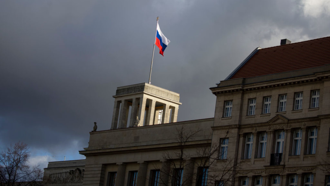 Russischer Botschafter in Deutschland kritisiert Berliner Flaggenverbot zum Tag der Befreiung