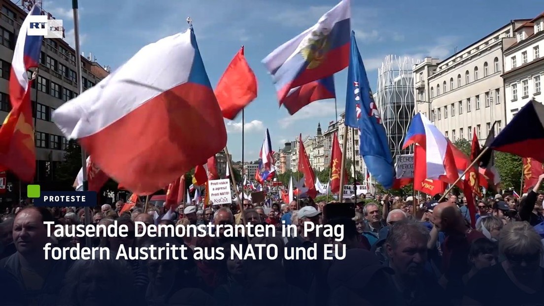 Tausende Demonstranten in Prag fordern Austritt aus NATO und EU