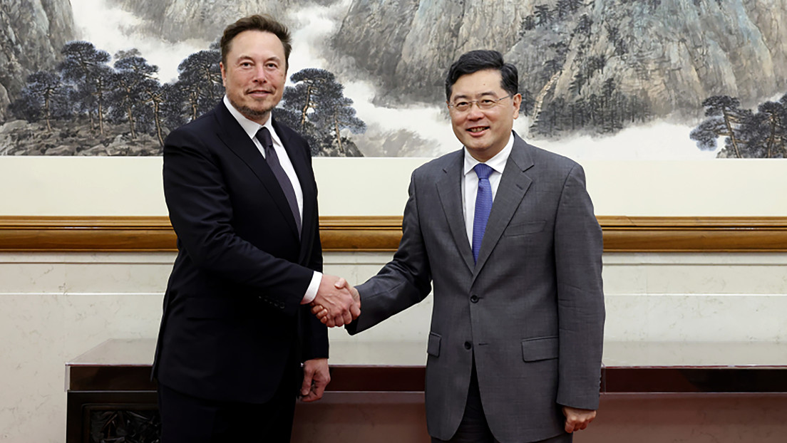 Elon Musk trifft sich in Peking mit Chinas Außenminister Qin Gang