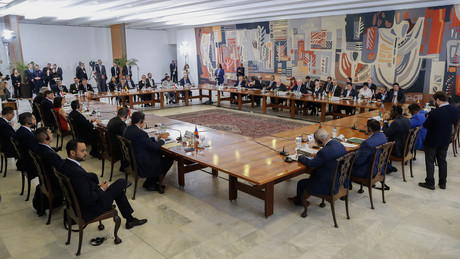 Südamerika-Gipfel endet mit Appell zur Einigkeit: "Es hat uns nichts genutzt, gespalten zu sein"