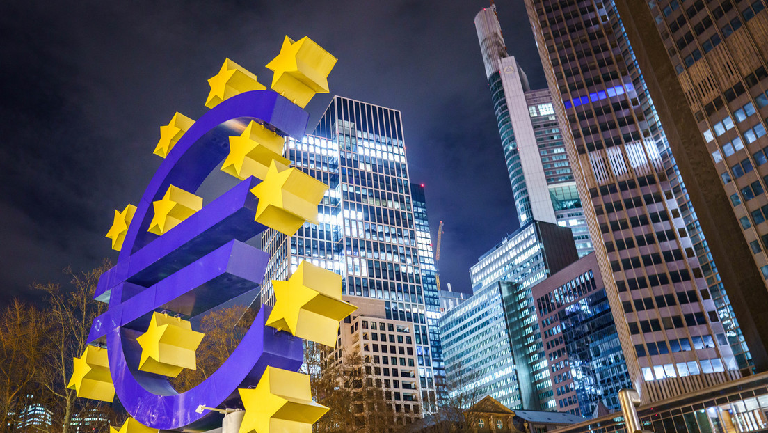 Krisen- und Insolvenzticker: Sponsor pleite - Euro-Symbol in Frankfurt droht erneut Versteigerung