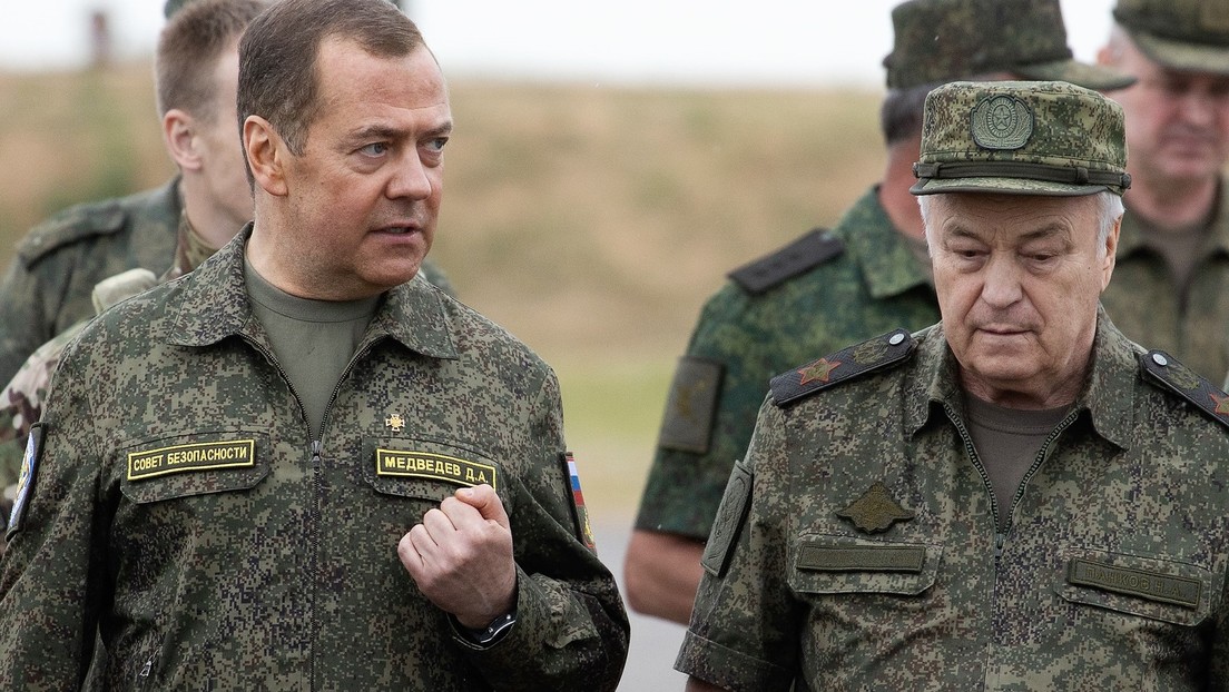 "Verstreute Läuse auf dem Körper Europas" – Medwedew geht mit Exil-Russen hart ins Gericht