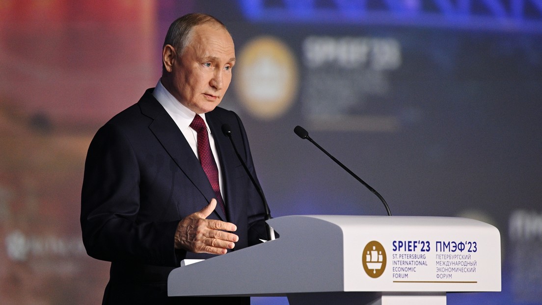 Putin: Die Ukraine kann mit fremden Waffen auf lange Sicht keinen Krieg führen
