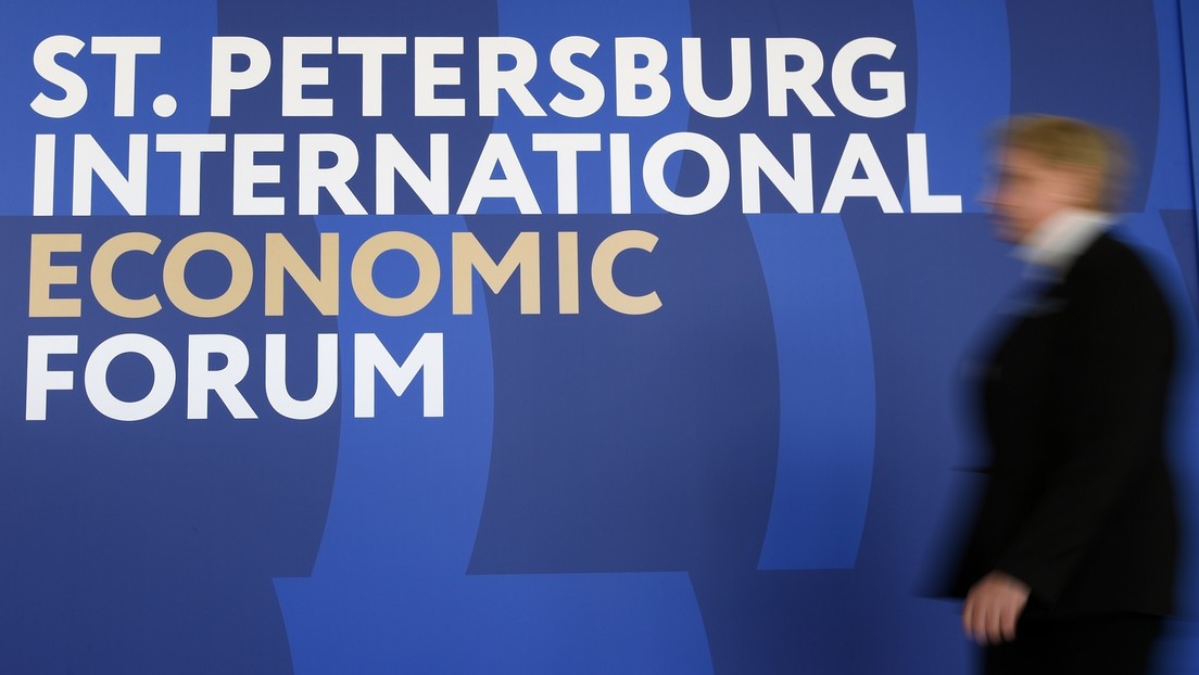 Sankt Petersburger Wirtschaftsforum: Verträge im Wert von 42 Milliarden Euro unterzeichnet