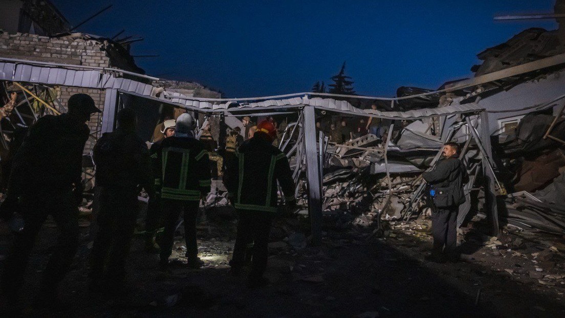 Das zerstörte Lokal in Kramatorsk: Ausflugsziel oder Söldnertreffpunkt?