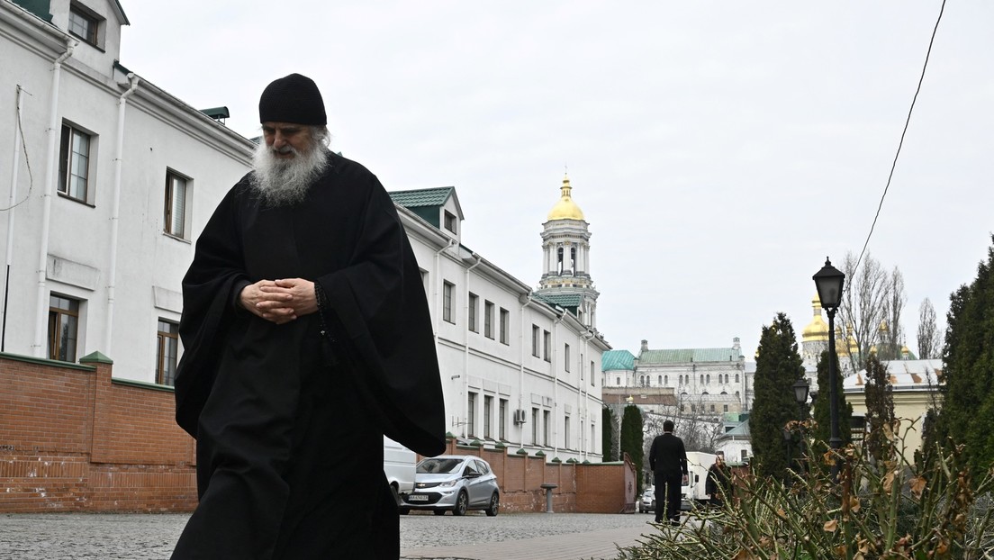Ukraine: Behörden fordern von Mönchen Verlassen des Kiewer Höhlenklosters bis Montag