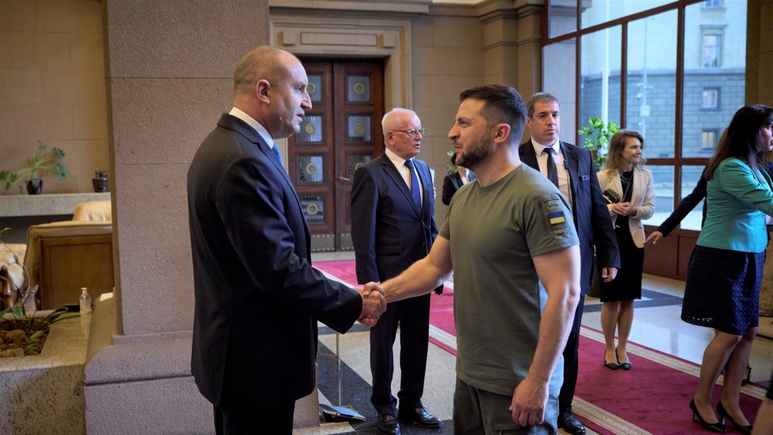 Präsident Bulgariens verweigert Selenskij Waffenlieferungen und ruft zu Friedensverhandlungen auf