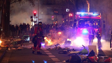 Frankreich: Vierte Nacht in Folge Gewalt, Plünderungen und Festnahmen
