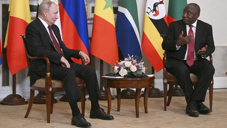 Putin reist nicht nach Afrika – Afrika kommt nach Russland