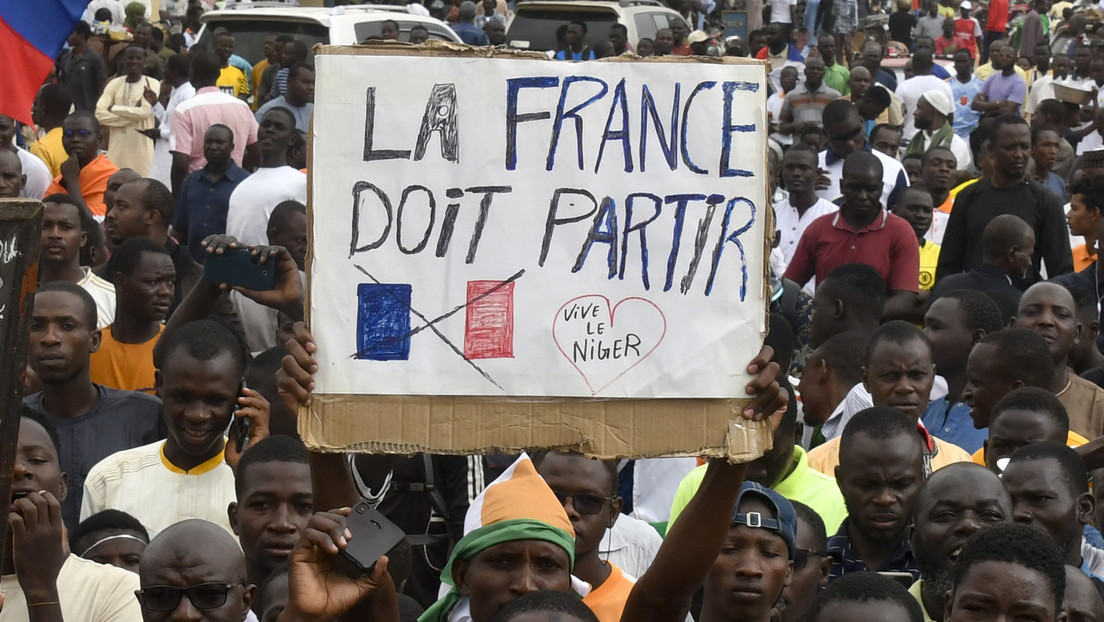 Lage in Niger eskaliert: Militärregierung kündigt Militärabkommen mit Frankreich auf