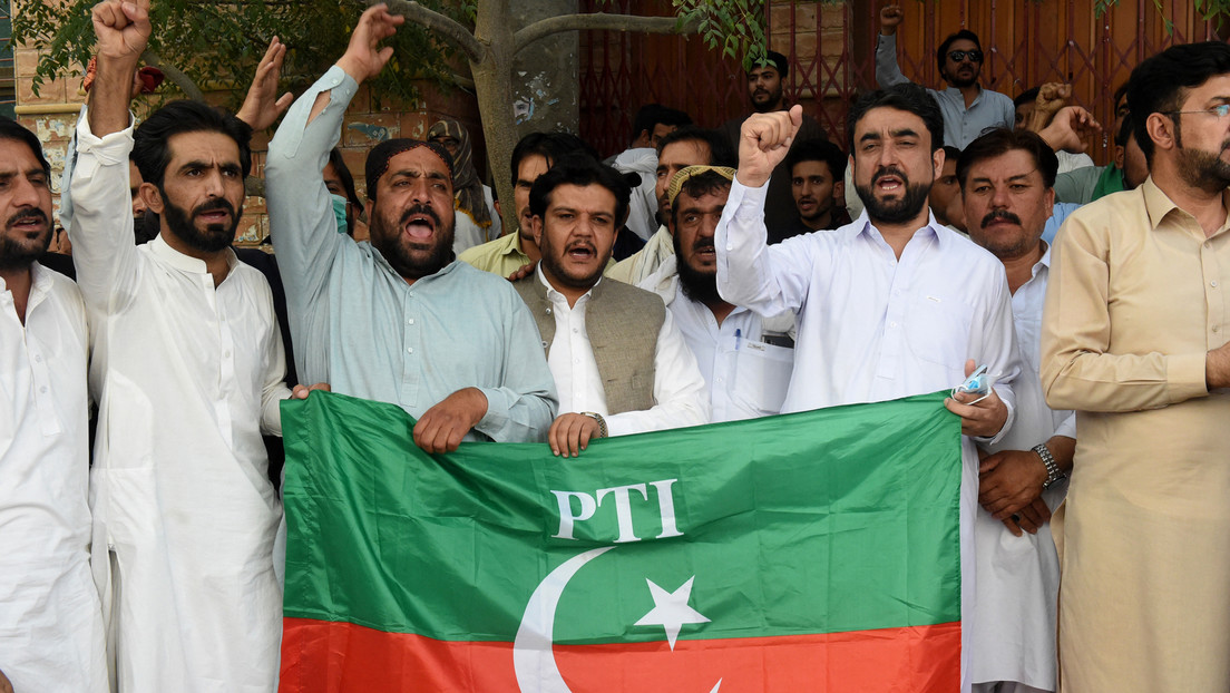 Nach Verurteilung zu drei Jahren Haft: Pakistans Ex-Premierminister Khan festgenommen