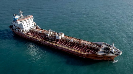 Trotz Irans Drohungen: Entladung des gestohlenen iranischen Öls aus Öltanker in USA