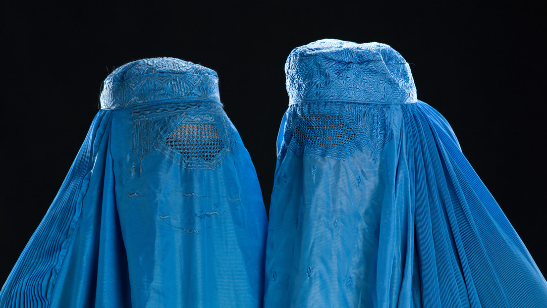 Schweizer Parlament beschließt Burka-Verbot