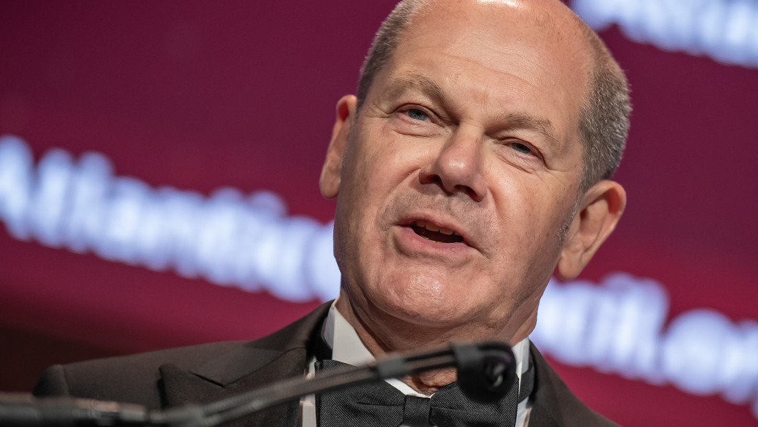 Der tägliche Wahnsinn – "Weltbürger-Preis" für Olaf Scholz