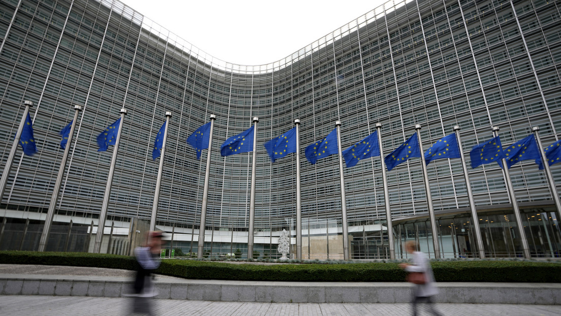 Financial Times: EU-Kommission erwägt nun doch Unterstützung eigener Mitgliedsländer gegen Ukraine