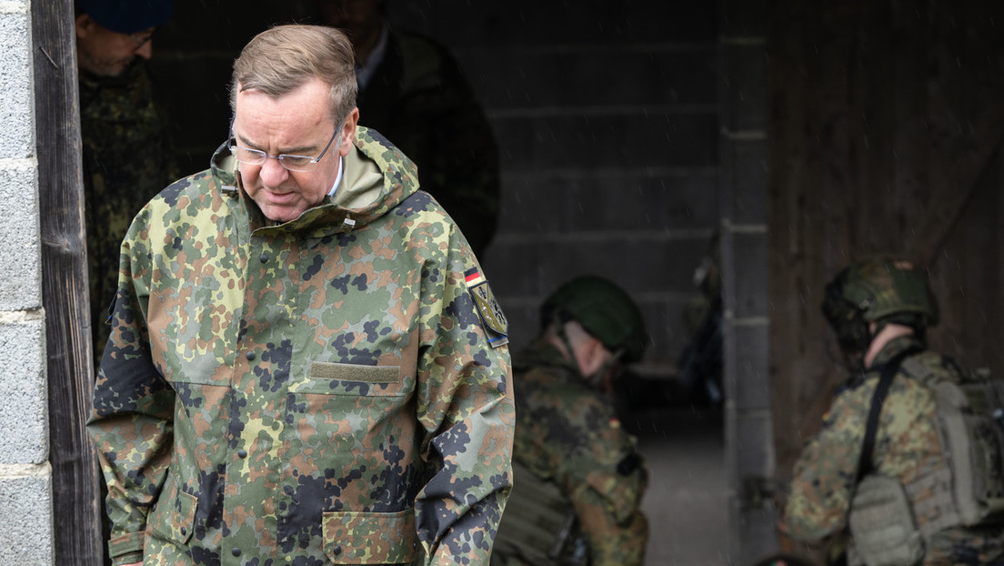 Neuer Milliardenschaden für Steuerzahler: Bundeswehr bestellte zehntausende unpassende Funkgeräte