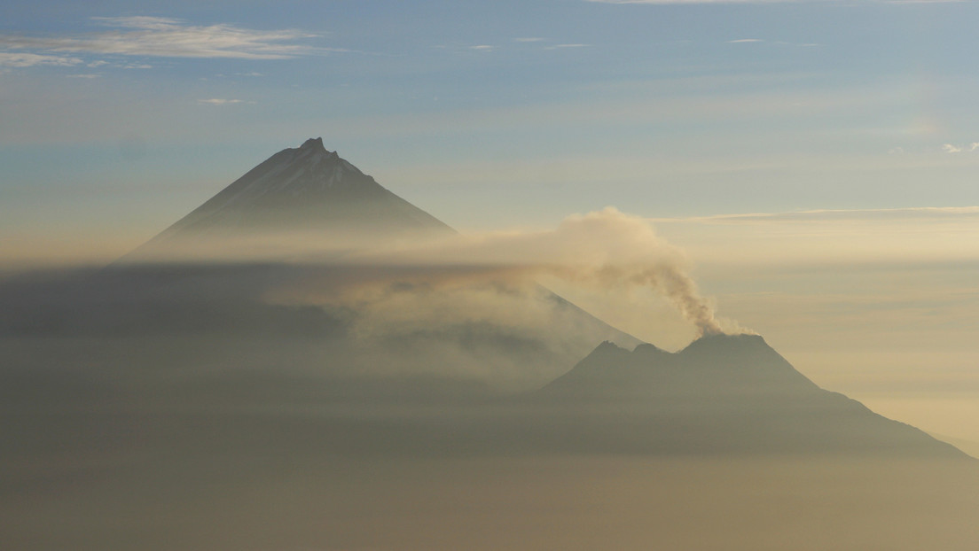 Vulkan auf Kamtschatka spuckt Asche in elf Kilometer Höhe – Warnung für Luftfahrt