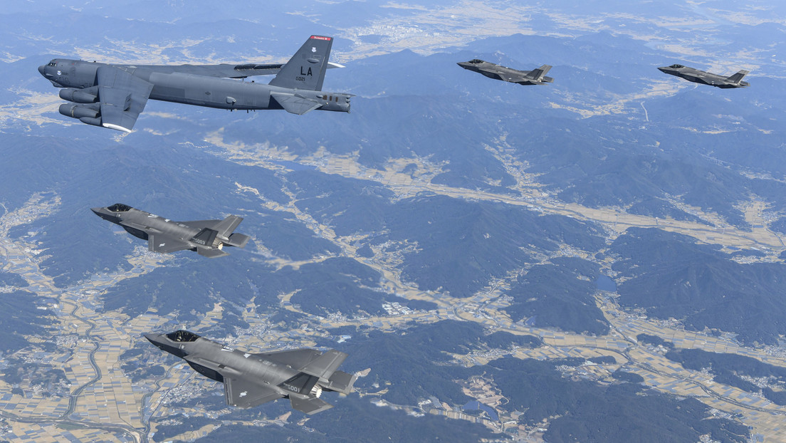 Medienbericht: USA, Südkorea und Japan wollen erstmals gemeinsame Luftmanöver durchführen