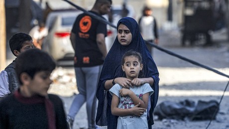 Gaza-Konflikt: Moskau schickt Hilfsgüter – Berlin schickt Baerbock