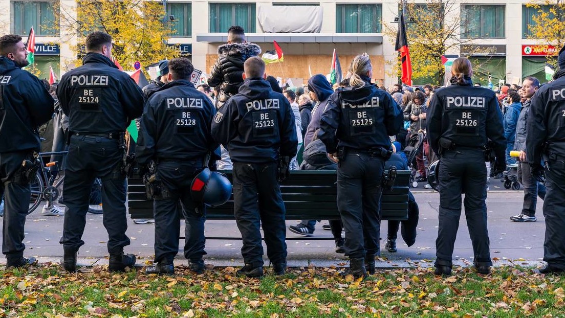 Berlin: Experten sehen Verschärfung des Polizeirechts kritisch